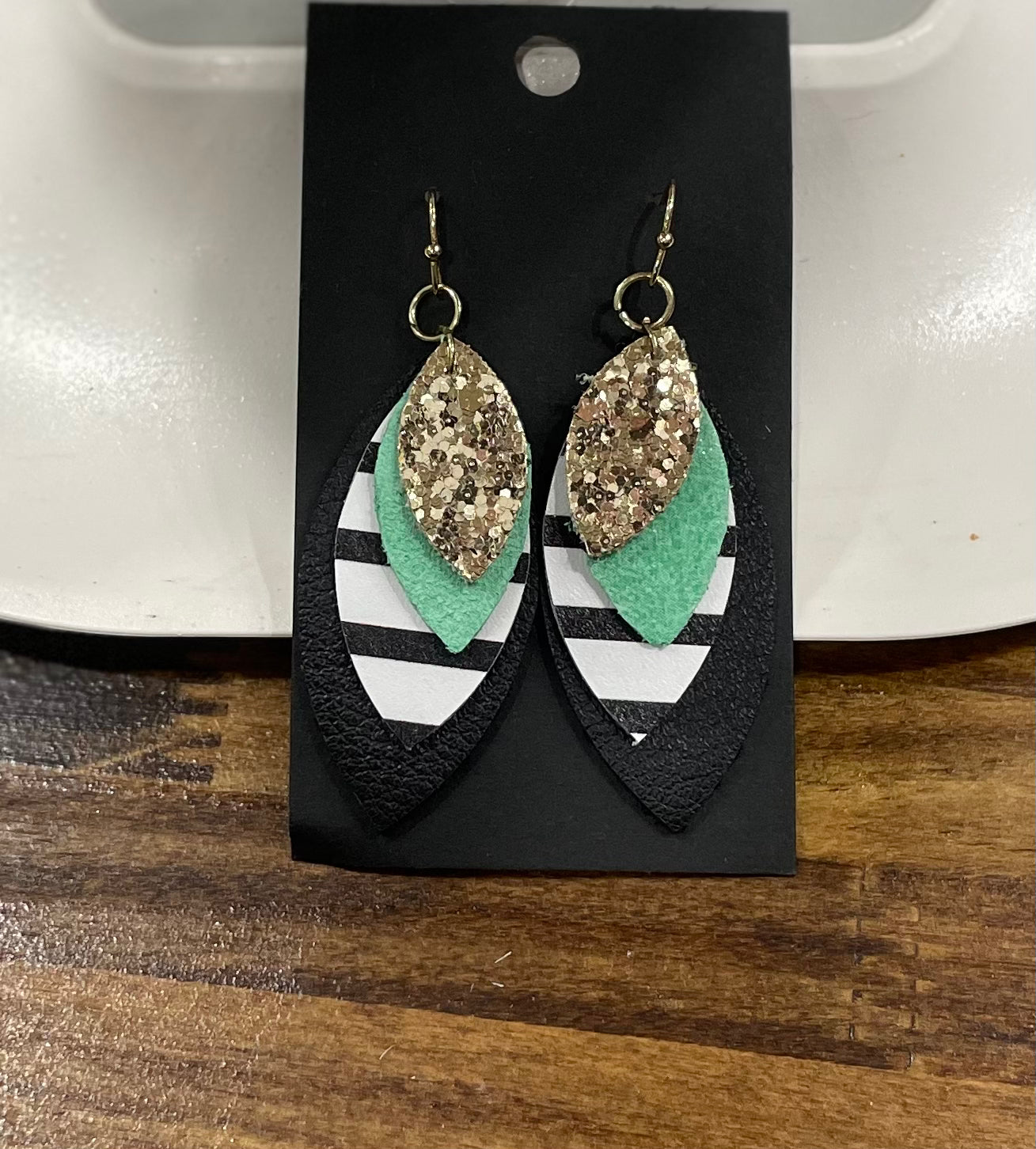 Mint To Be Leaf Earrings